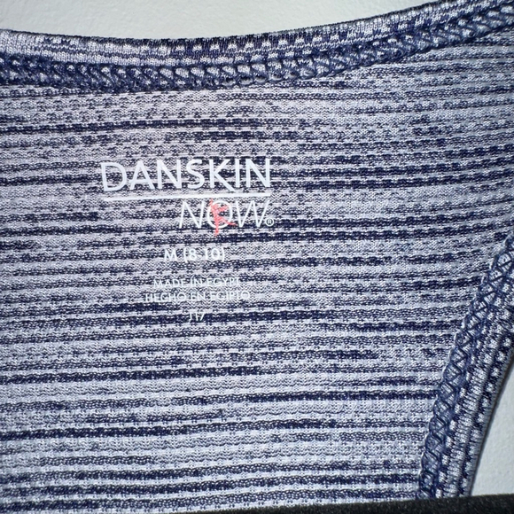 Lot of 2 Danskin Now Women’s Medium 8-10 Black, Grey, Blue Athletic Tank Workout - Picture 4 of 10